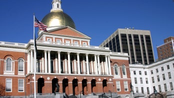 Massachusetts to allow illegal immigrants to apply for driver’s licenses