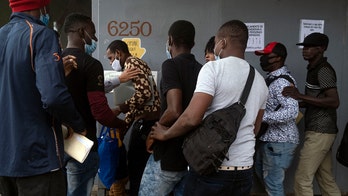 Mexican officials detain 652 migrants in trucks near US Border