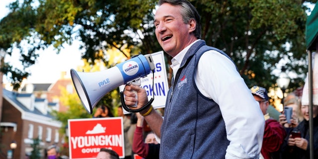 Virginia Republican gubernatorial nominee Glenn Youngkin speaks during a campaign event in Old Town Alexandria’s Farmers Market in Alexandria, Virginia, U.S., October 30, 2021. REUTERS/Joshua Roberts