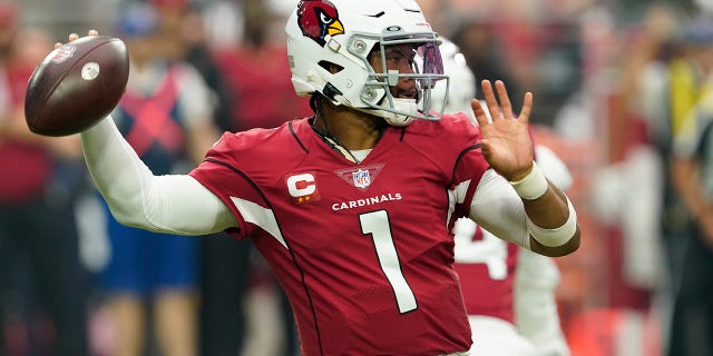 Arizona Cardinals quarterback Kyler Murray throws against the Houston Texans during the first half of an NFL football game, Sunday, Oct. 24, 2021, in Glendale, Arizona.