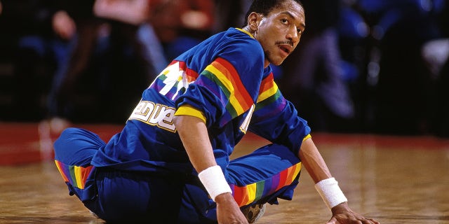 PORTLAND, OR - 1986: Alex English #2 of the Denver Nuggets stretches against the Portland Trail Blazers during a game played circa 1986 at the Veterans Memorial Coliseum in Portland, Oregon.