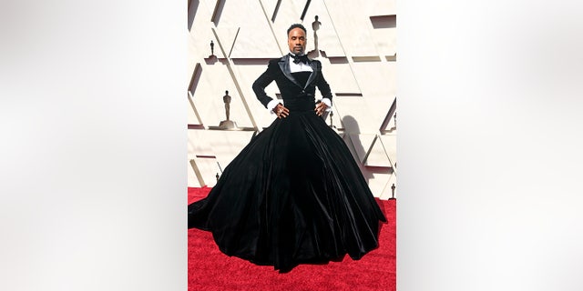 Billy Porter, who is known for wearing dresses to public events such as the 2019 Academy Awards, slammed Vogue magazine for choosing to put Harry Styles in a dress for his cover shoot last year.