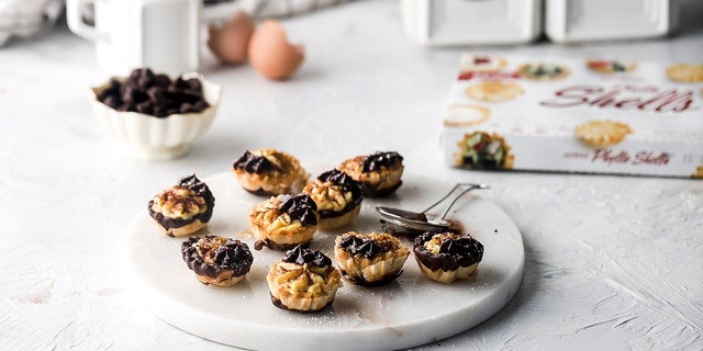 Bernice Baran, the baker and blogger behind Baran Bakery, shared her Mini Boston Cream Pie recipe with Fox News. (Courtesy of Bernice Baran)