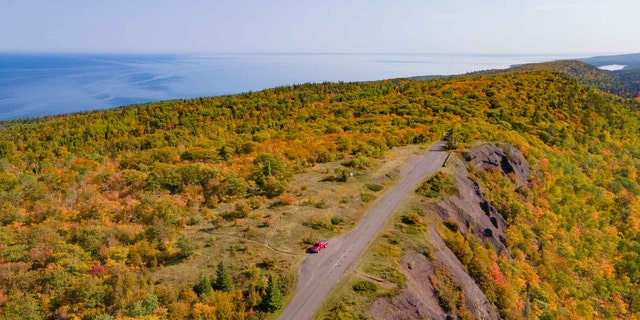 Peak color is between the last two weeks of Sept and the first two weeks of October. (Keweenaw Convention & Visitors Bureau)