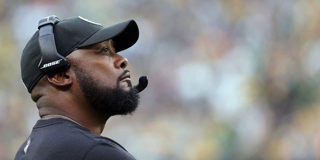 Mike Tomlin looks on during the second quarter against the Green Bay Packers at Lambeau Field on Oct. 3, 2021, in Wisconsin.