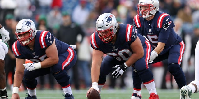 Patriots' Brian Hoyer Reveals Simple Advice For Rookie Mac Jones | Fox News