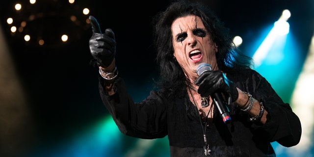 Alice Cooper performs onstage at iTHINK Financial Amphitheatre on October 10, 2021 in West Palm Beach, Fla.