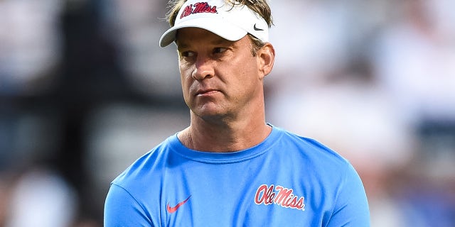 Oct 16, 2021; Knoxville, Tennessee, USA; Mississippi Rebels head coach Lane Kiffin on the field before the game against the Tennessee Volunteers at Neyland Stadium.