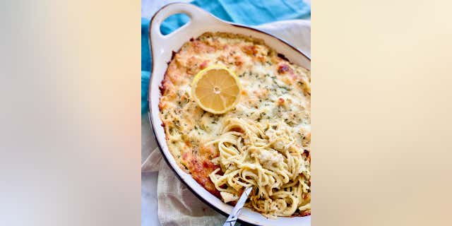 If you’re a fan of lemon chicken piccata, you’re going to love this lemon chicken spaghetti casserole from Quiche My Grits.