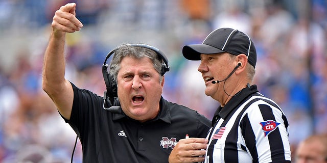 Mississippi State football coach Mike Leach loves playing at Aggies' Kyle  Field | Fox News