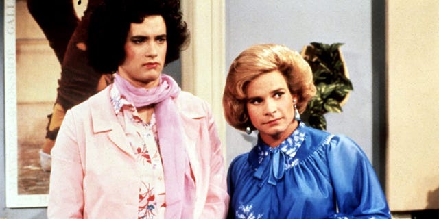 Tom Hanks (left) and Peter Scolari in 'Bosom Buddies'.