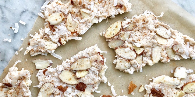 According to blog creator Debi Morgan, the bark only takes about 20 minutes to make and can be stored in an air-tight container for up to one week.