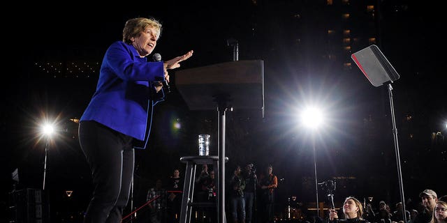 Randi Weingarten, president of the American Federation of Teachers, endorses Democratic 2020 U.S. presidential candidate and U.S. Senator Elizabeth Warren (D-MA) at a campaign GOTV town hall meeting in Houston, Texas, U.S., February 29, 2020. REUTERS/Brian Snyder