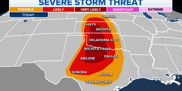 Severe storm threat in the Plains