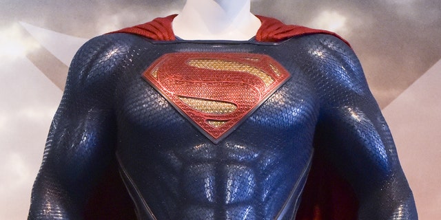 La versión de cómic de Superman se lanzará de forma bisexual.