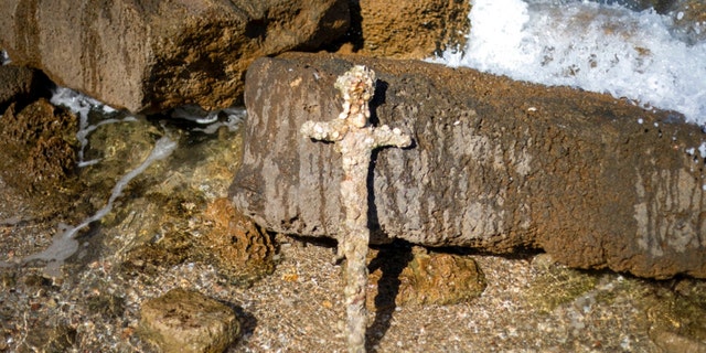 900-year-old crusader sword discovered by diver
