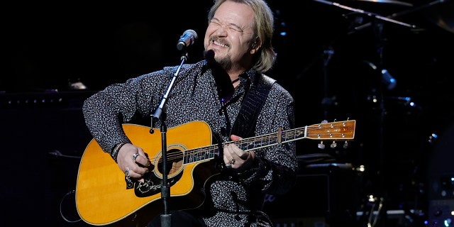 Travis Tritt took a hard stance against vaccine mandates.