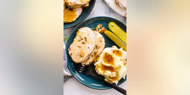 iFOODreal's Olena Osipov shared her boneless turkey breast roast recipe with Fox News.