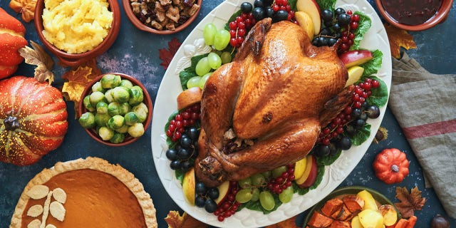 "Thanksgiving 2021 pourrait être le repas le plus cher de l'histoire de la fête," Le New York Times a rapporté. 