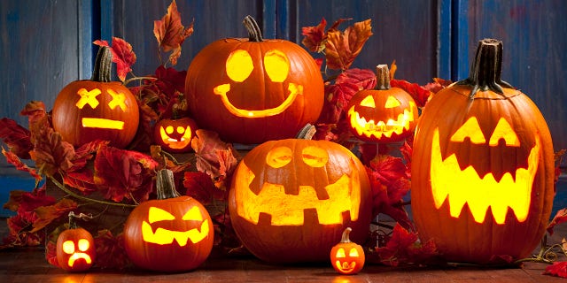 Los anuncios de especias de calabaza recuerdan a algunos que Halloween y Navidad están a la vuelta de la esquina.