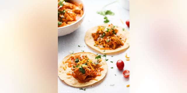 Imagine getting a tailgating meal ready to serve in 30 minutes. Sounds pretty nice, huh? Thankfully, this Instant Pot chicken tacos recipe does just that.