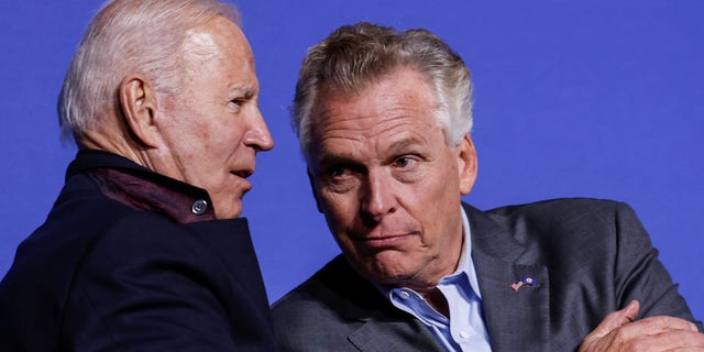 US President Joe Biden and Democratic candidate for governor of Virginia Terry McAuliffe interact on stage at a meeting in Arlington, Virginia, USA on October 26, 2021. REUTERS / Jonathan Ernst