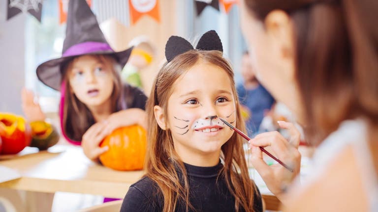 Halloween face paint tips to help protect your child’s sensitive skin