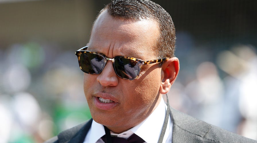 Alex Rodriguez ribbed over getting fed popcorn at Super Bowl