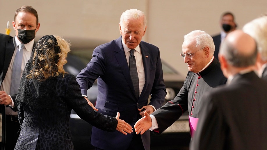 Biden Says Pope Francis Told Him To Continue Receiving Communion, Amid ...