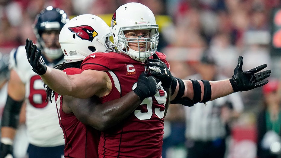 Cardinals’ JJ Watt played through 4 severe injuries, likely to miss season: reports
