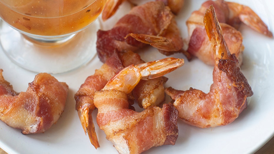 Bacon-wrapped shrimp recipe for the perfect game day appetizer