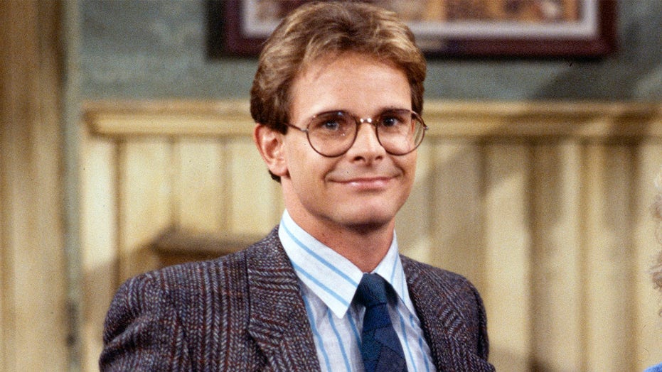 Peter Scolari, &#39;Bosom Buddies&#39; and &#39;Newhart&#39; actor, dead at 66 | Fox News