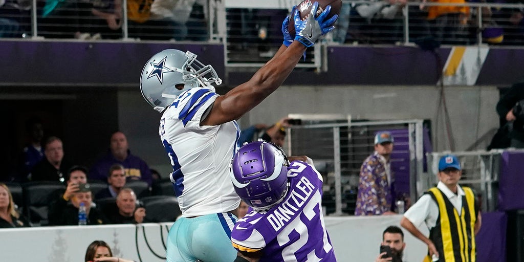 Watch: Cowboys WR Amari Cooper scores first touchdown in MNF game