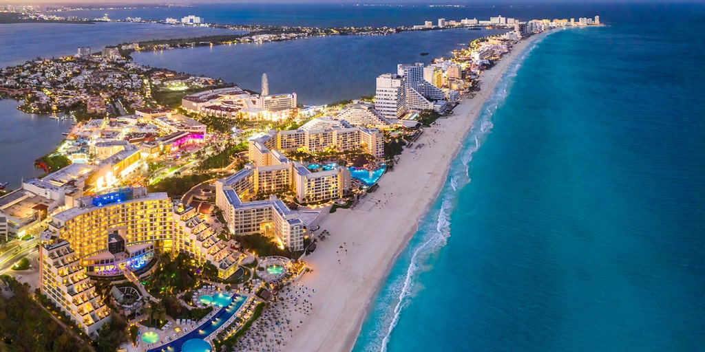 Mexican beach resort shooting leaves 2 people dead, 1 injured ...