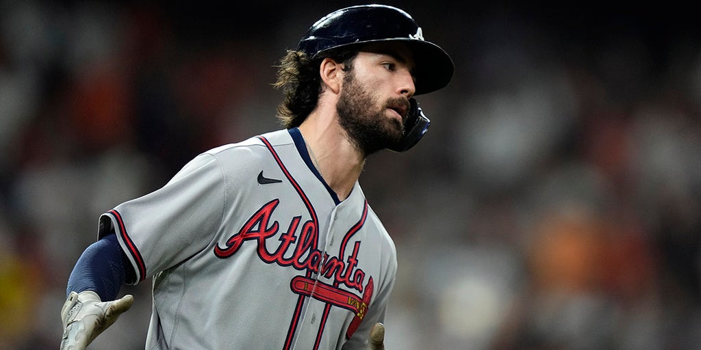 Dansby Swanson amplifies big World Series moment with classic