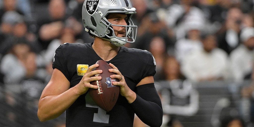 Raiders' Derek Carr on team's struggles: '20 years of this crap is enough'