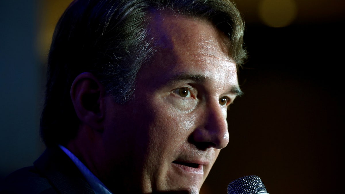 FILE PHOTO: Virginia gubernatorial candidate Glenn Youngkin speaks during a campaign event in McLean, Virginia, U.S., July 14, 2021. REUTERS/Evelyn Hockstein/File Photo