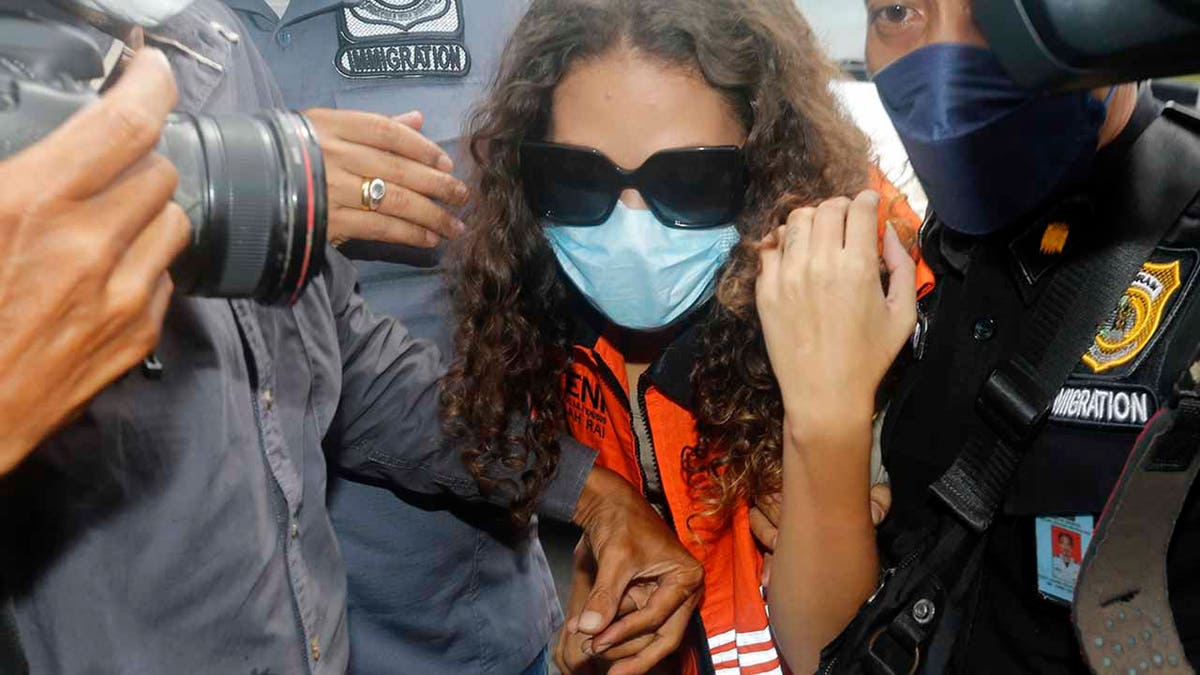 Heather mack with mask