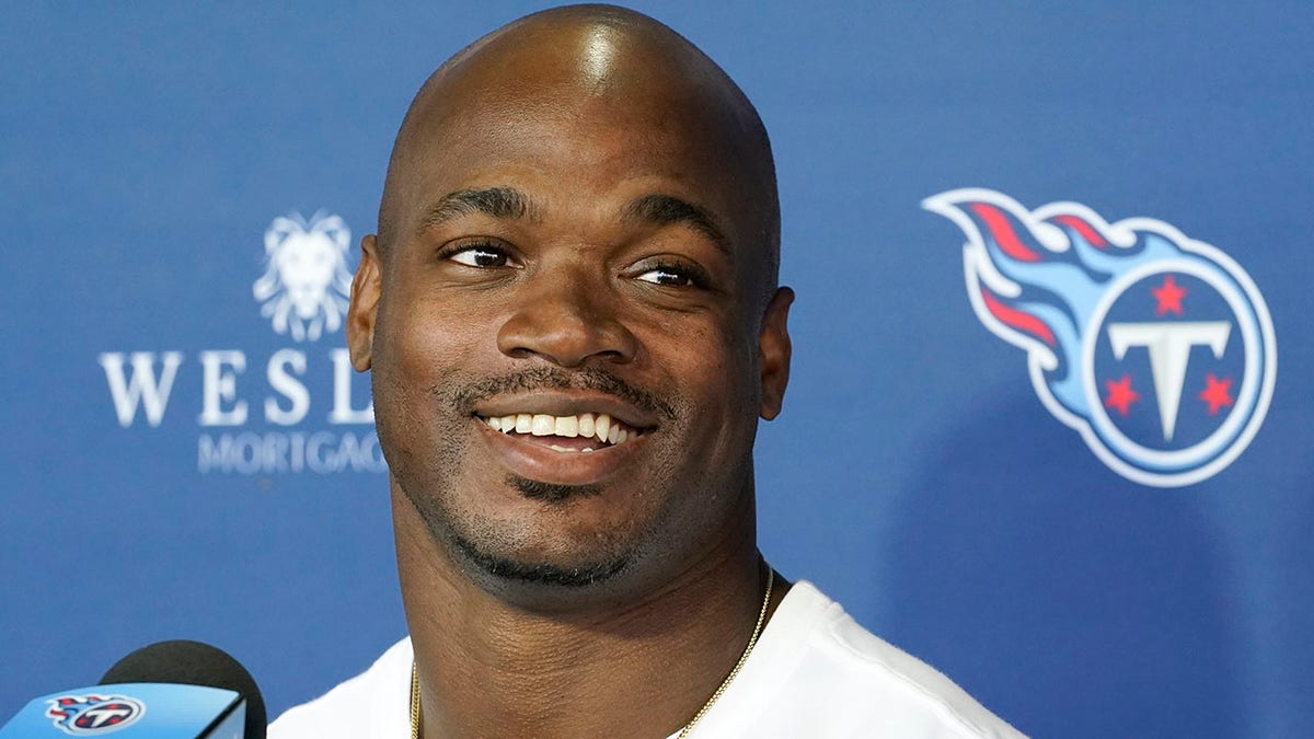 Tennessee Titans running back Adrian Peterson answers questions after an NFL football practice Friday, Nov. 5, 2021, in Nashville, Tennessee. 