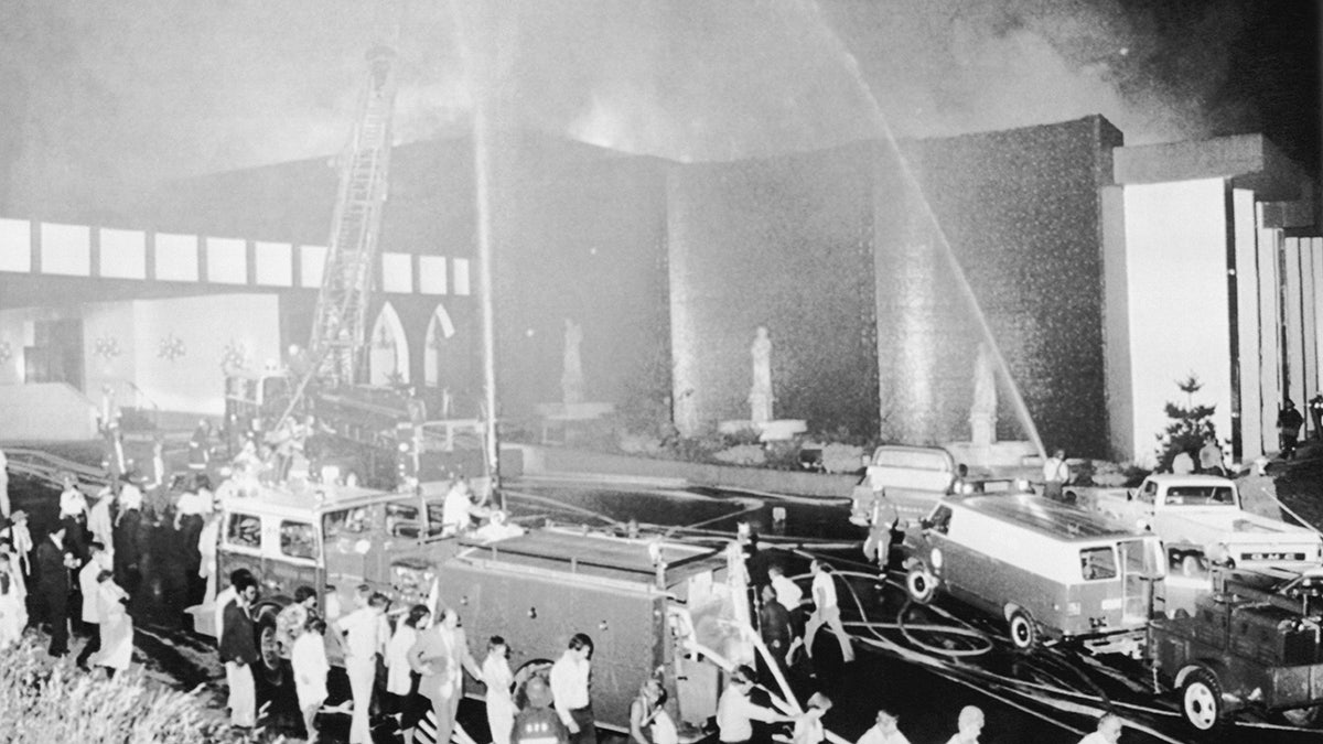 165 people died as a result of a fire at the Beverly Hills Supper Club in Kentucky.