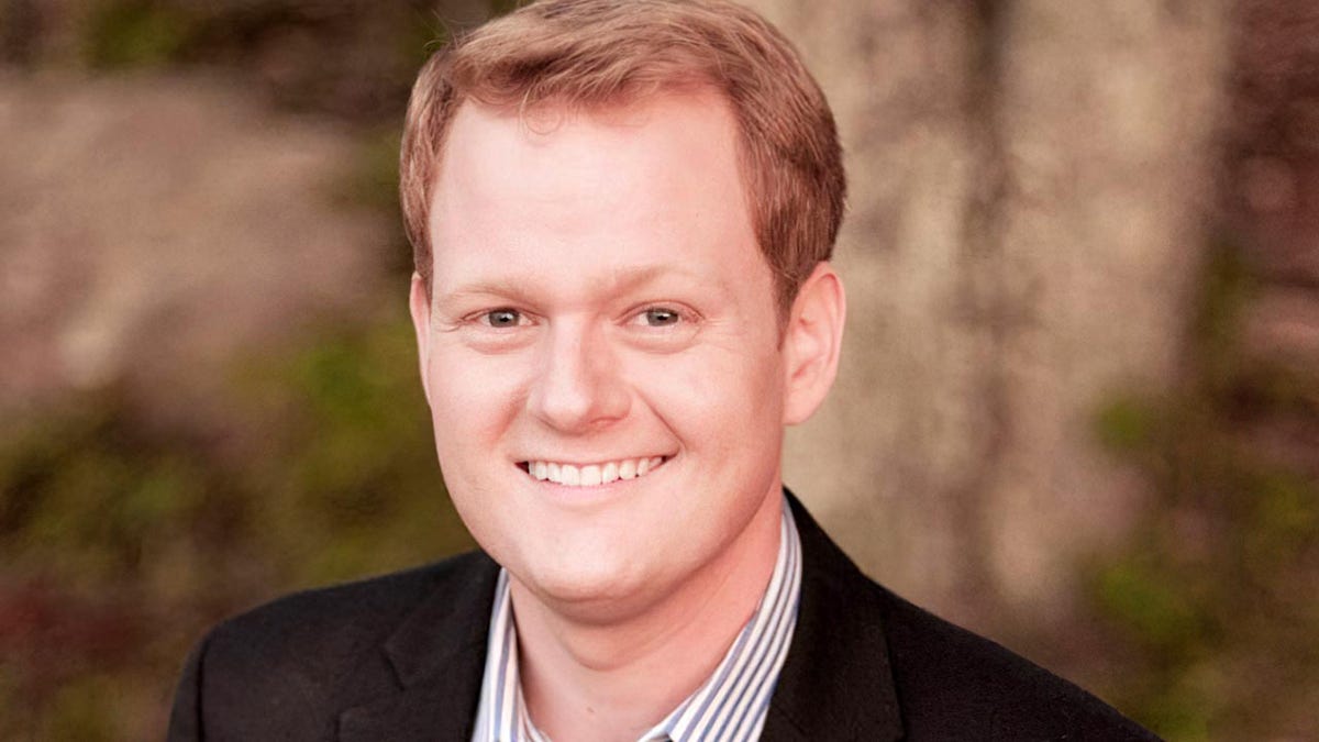 Virginia Del. Chris Hurst caught tampering with signs
