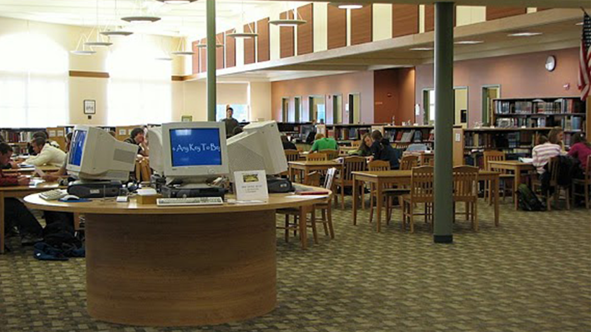 Exeter High School computer lab