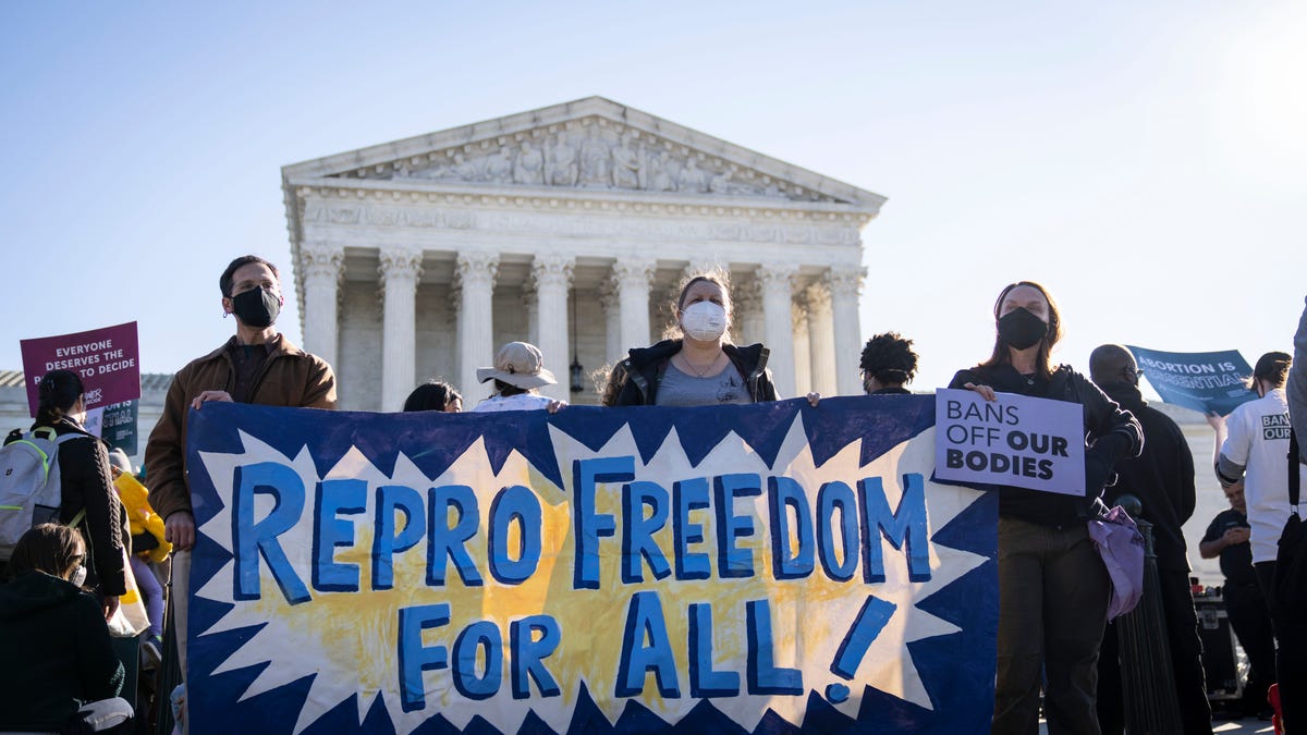 Pro-choice demonstrators rally outside the U.S. Supreme Court on Nov. 1, 2021, in Washington, D.C. On Monday, the Supreme Court is hearing arguments in a challenge to the controversial Texas abortion law which bans abortions after six weeks. (Photo by Drew Angerer/Getty Images)