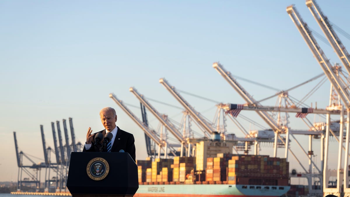 BALTIMORE, MD - NOVEMBER 10: U.S. President Joe Biden speaks about the recently passed $1.2 trillion Infrastructure Investment and Jobs Act at the Port of Baltimore on November 10, 2021 in Baltimore, Maryland. President Biden will sign the bill on Nov. 15 where he plans to bring Democrats and Republicans to the White House for a ceremony to mark the bipartisan bill's passage.?