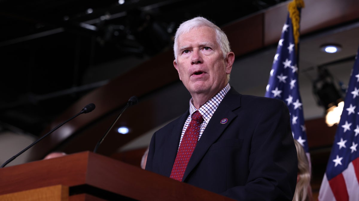 Rep. Mo Brooks speaks at a news conference