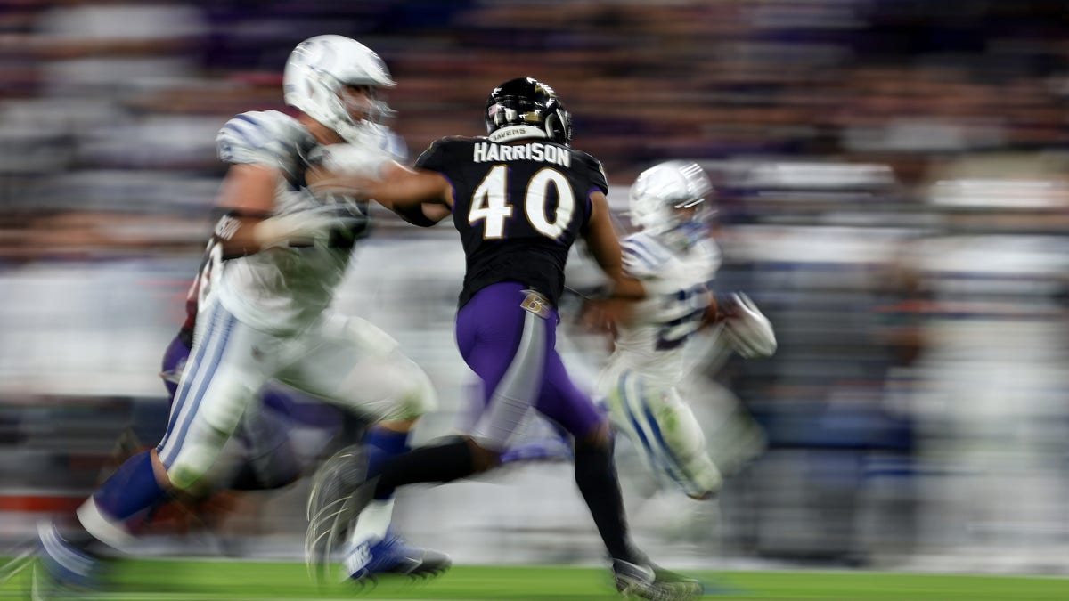 BALTIMORE, MARYLAND - OCTOBER 11: Malik Harrison #40 of the Baltimore Ravens chases down a rusher during the third quarter in a game against the Indianapolis Colts at M&amp;amp;T Bank Stadium on October 11, 2021 in Baltimore, Maryland. 
