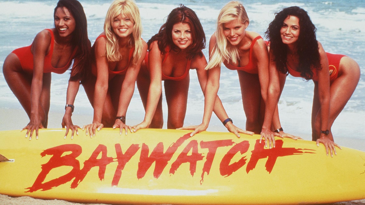 Baywatch - Wallpaper with Alexandra Daddario