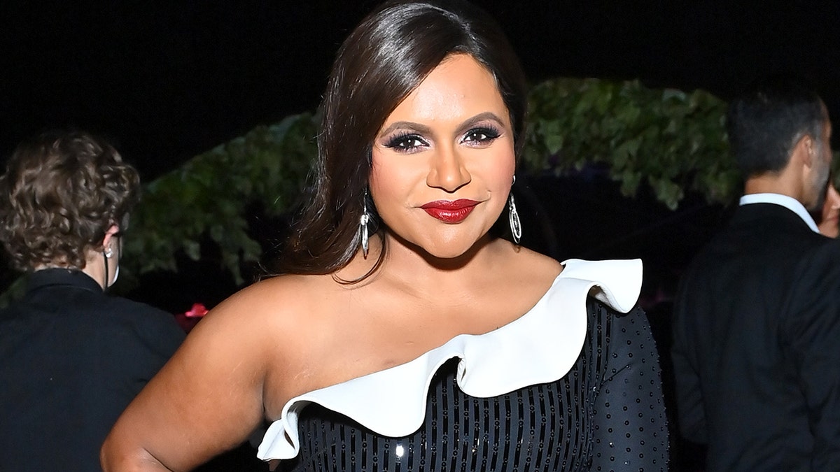 Mindy Kaling attends the Baby2Baby 10-Year Gala presented by Paul Mitchell on November 13, 2021 in West Hollywood, California.