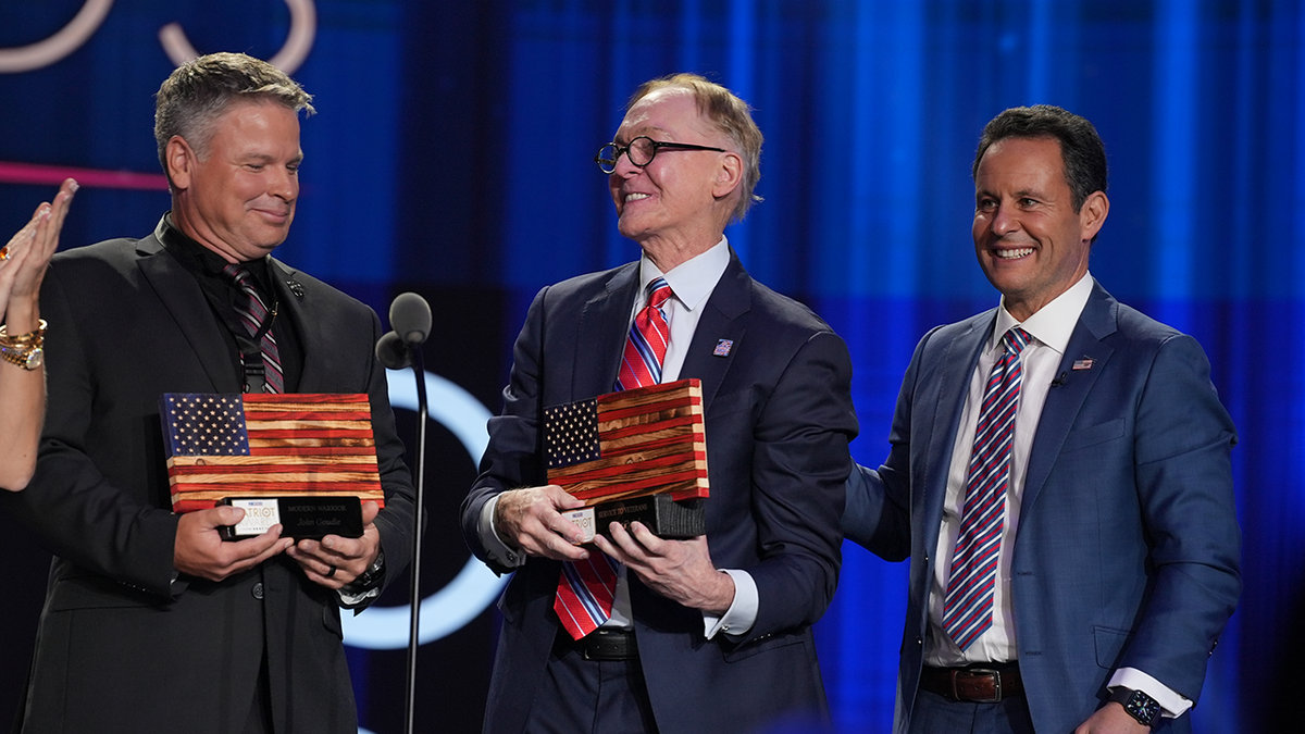 ‘Home for Heroes’ founder Andy Pujol surprised with ‘Service to Veterans’ award?