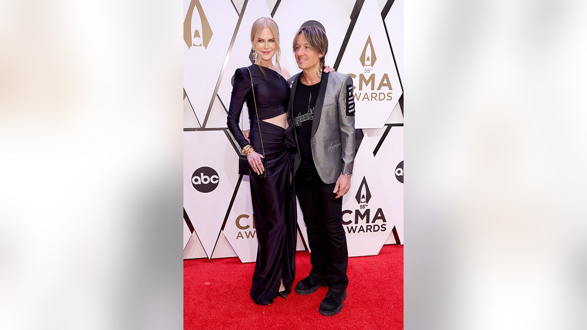 She posed with her husband Keith Urban.